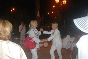 BURRACO IN BIANCO A TARANTO